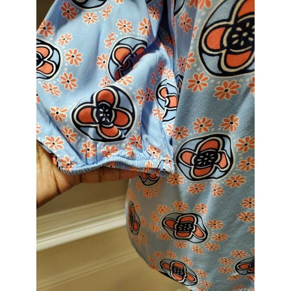 Crown & Ivy Women's Blue 100% Rayon Long Sleeve V-Neck Casual Blouse Size PM - Picture 5 of 10